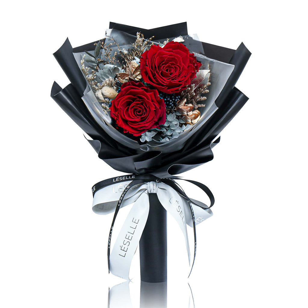 Mini Preserved Rose Bouquet - Classic Red & Black
